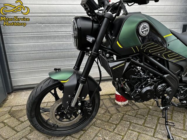 benelli - leoncino-125