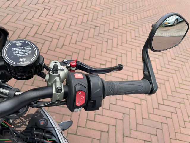 triumph - street-triple-rs