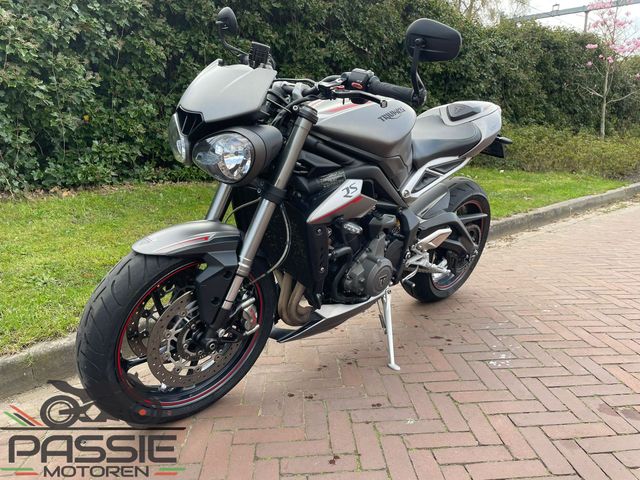 triumph - street-triple-rs