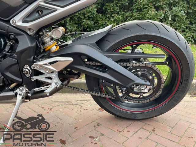 triumph - street-triple-rs
