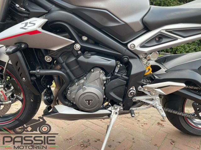 triumph - street-triple-rs