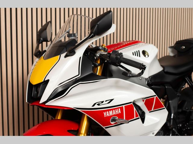yamaha - r7