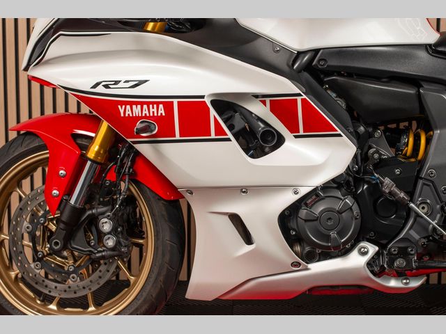 yamaha - r7