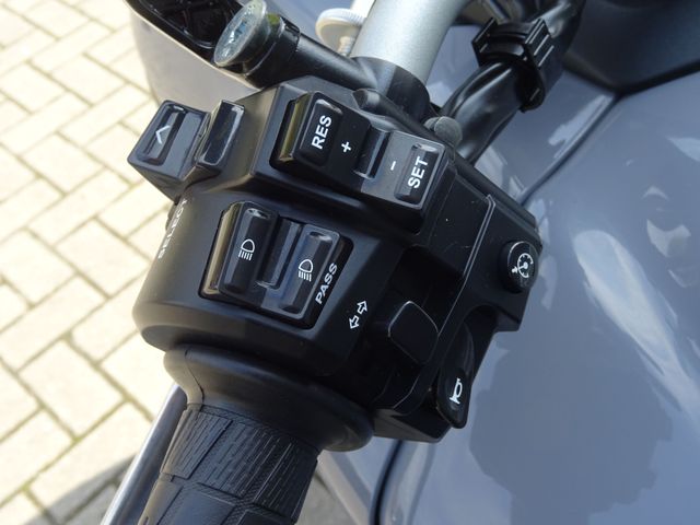 yamaha - niken-gt