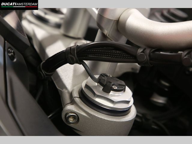 ducati - multistrada-v4-s