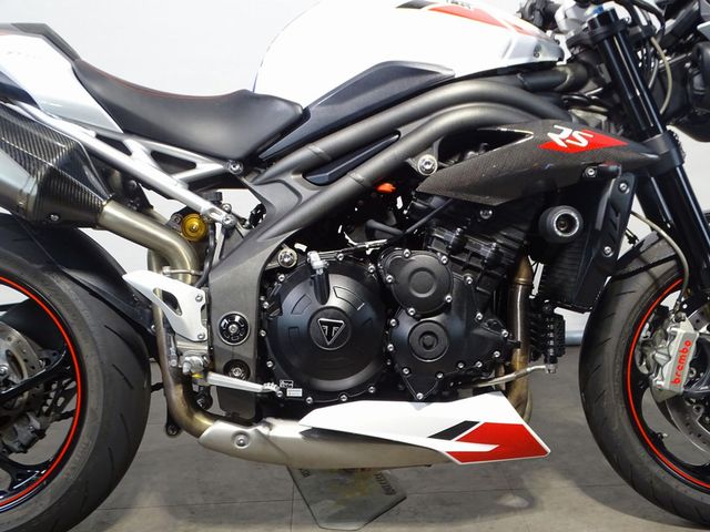 triumph - speed-triple-rs