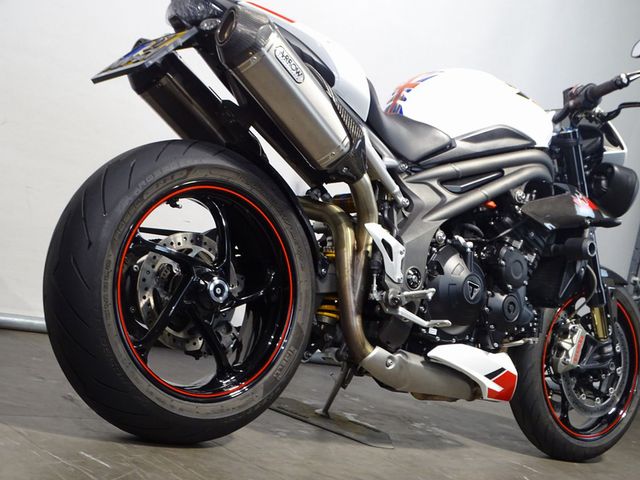 triumph - speed-triple-rs