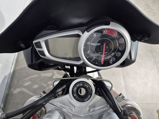 triumph - speed-triple-1050