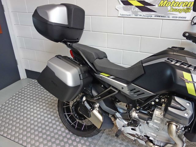 moto-guzzi - stelvio