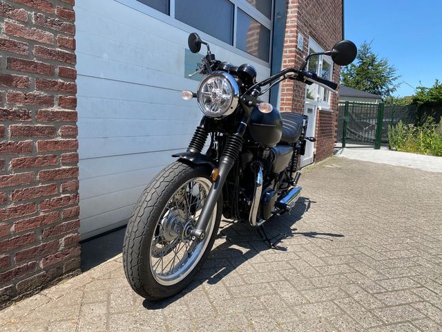 kawasaki - w800-street