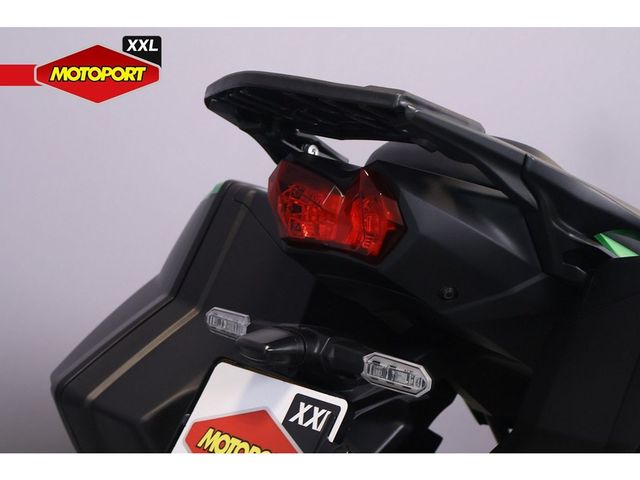 kawasaki - versys-1000-tourer