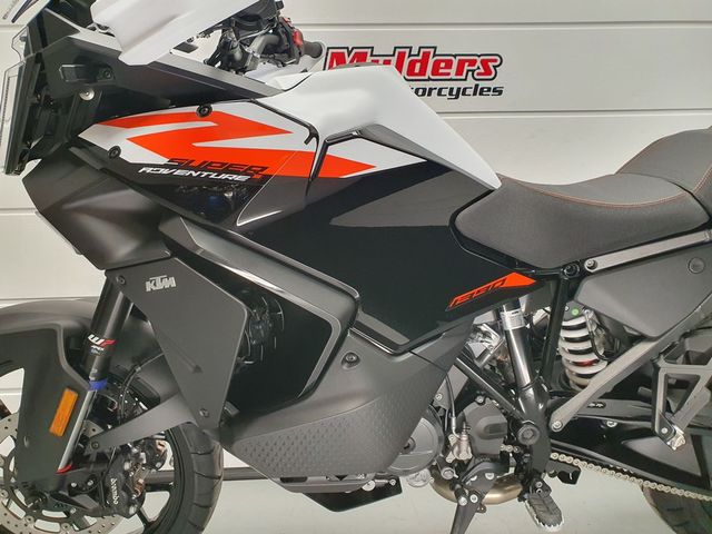 ktm - 1390-super-adventure-s-evo