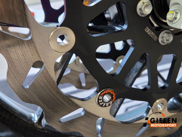 aprilia - tuono-v4-1100-rr