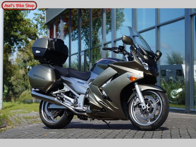 yamaha - fjr-1300