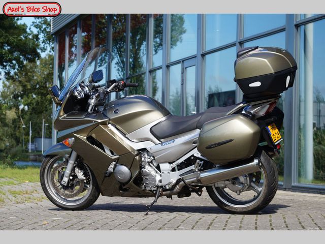 yamaha - fjr-1300