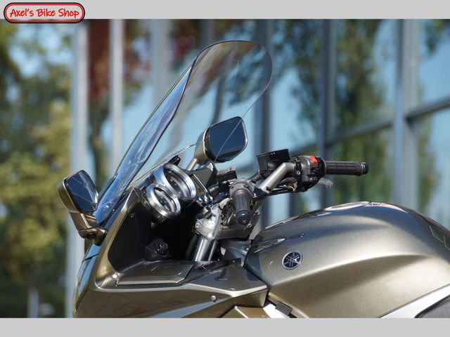 yamaha - fjr-1300