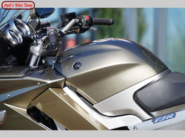 yamaha - fjr-1300