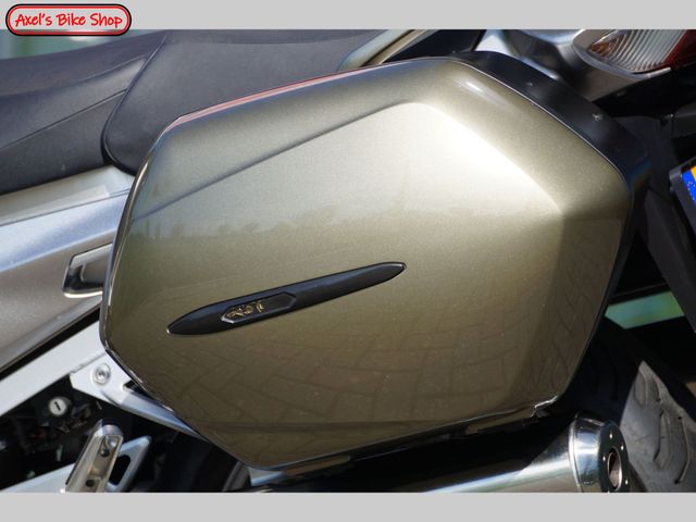 yamaha - fjr-1300