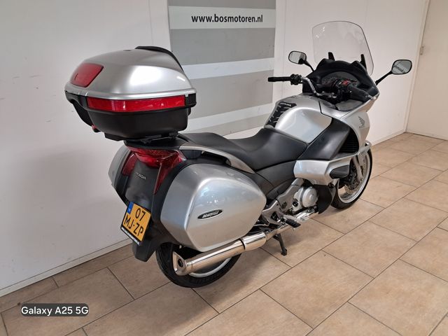 honda - nt-700-v-deauville-abs
