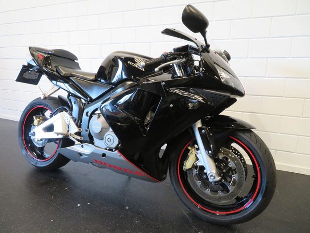 honda - cbr-600-rr