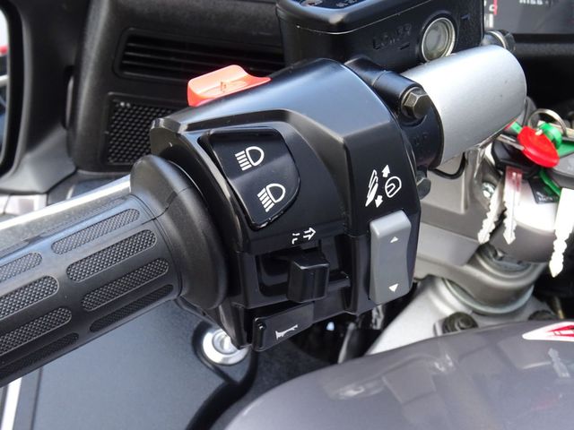 honda - st-1300-pan-european