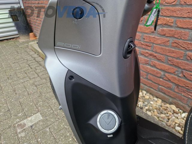 kymco - new-people-s-200i-abs