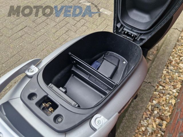 kymco - new-people-s-200i-abs