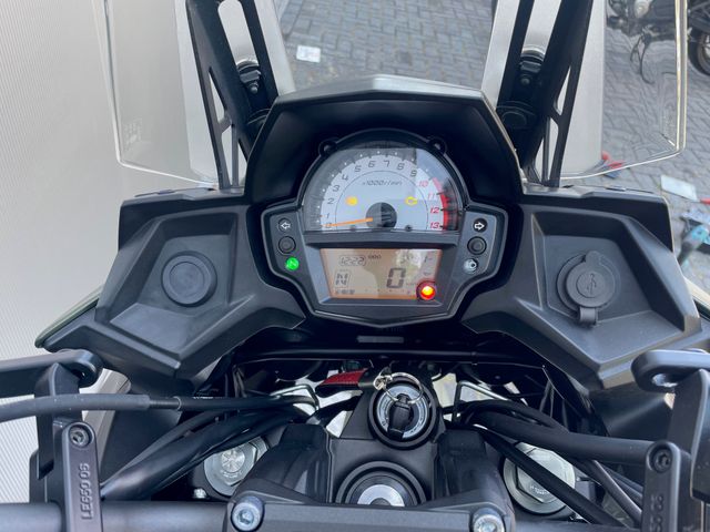 kawasaki - versys-650-grand-tourer