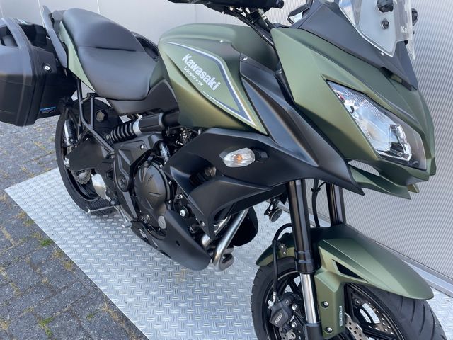 kawasaki - versys-650-grand-tourer