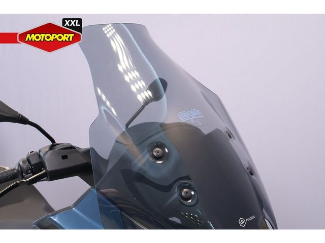 piaggio - mp3-530-hpe-advance-exlusive