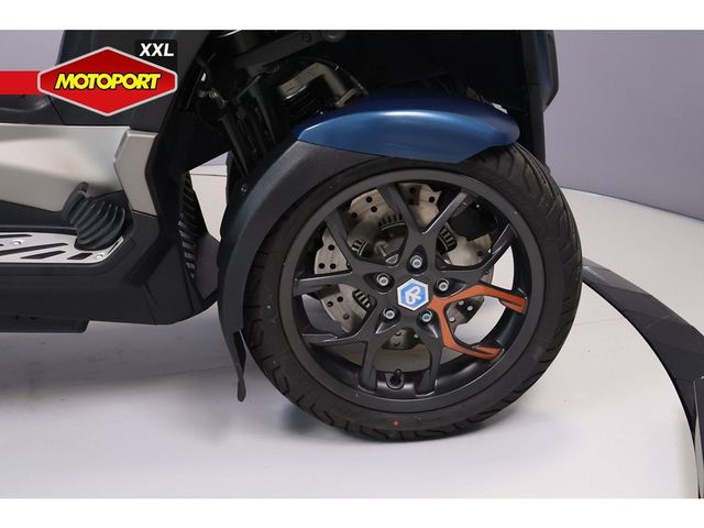 piaggio - mp3-530-hpe-advance-exlusive