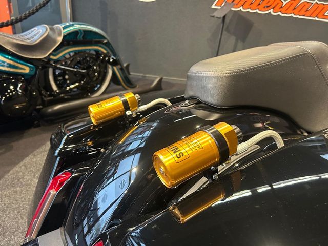 harley-davidson - road-glide-custom-fltrx