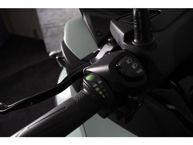 yamaha - tricity-300