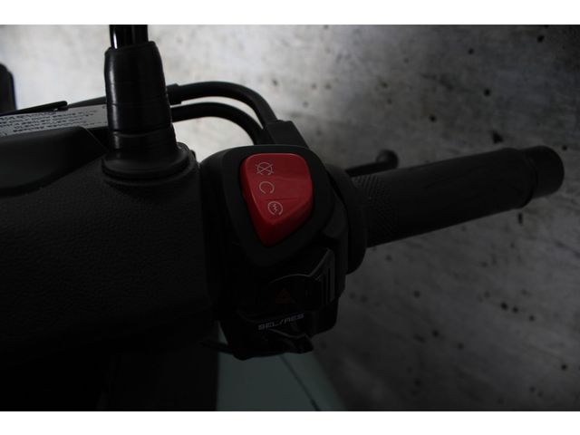 yamaha - tricity-300