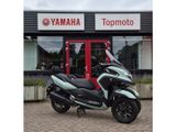 YAMAHA TRICITY 300