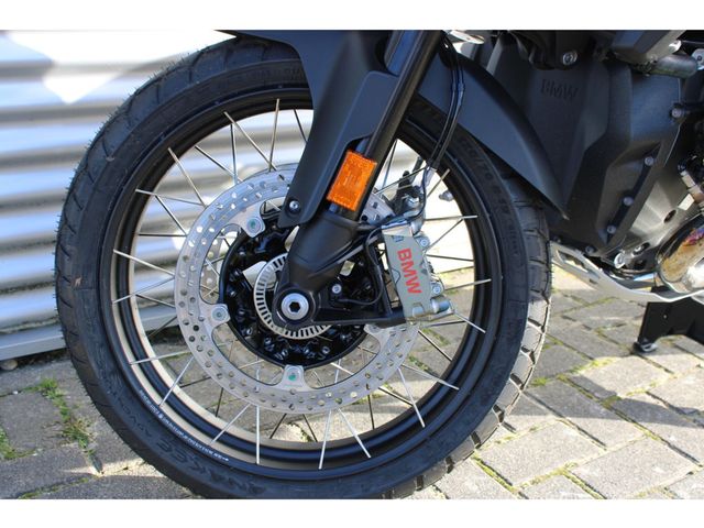 bmw - r-1300-gs
