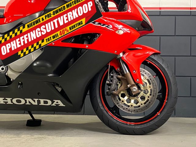 honda - cbr-1000-rr-fireblade