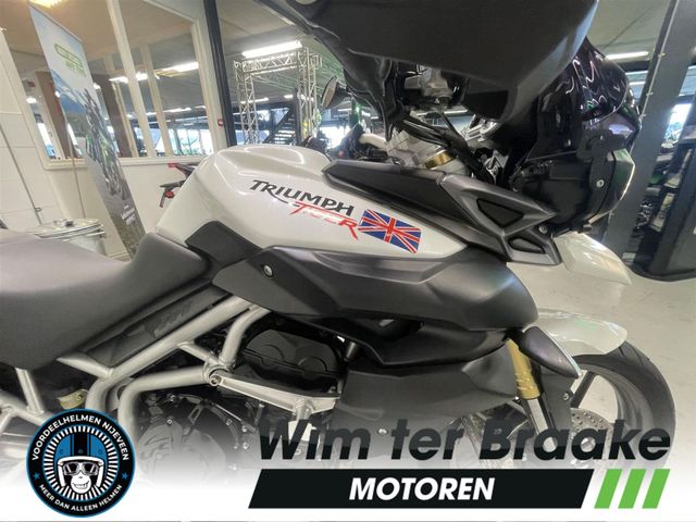 triumph - tiger-800-abs