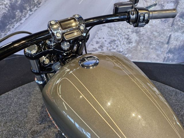 harley-davidson - breakout-114-fxbrs