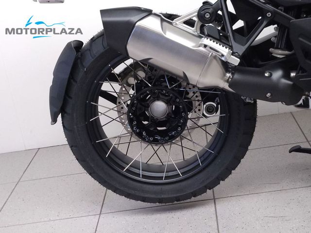 bmw - r-1300-gs-adventure