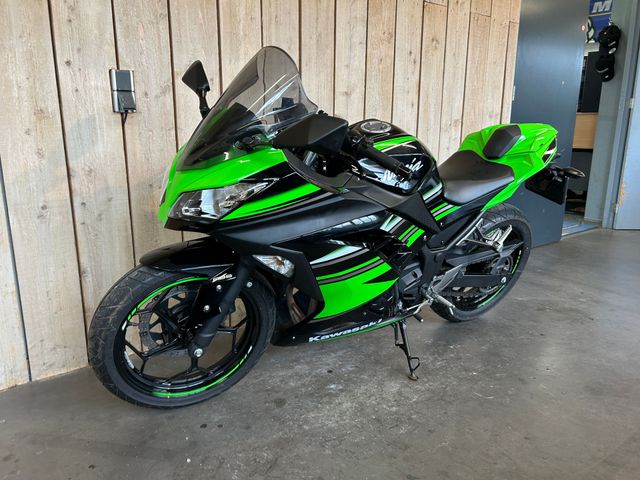 kawasaki - ninja-300