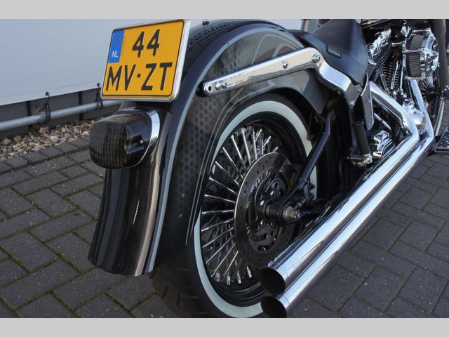 harley-davidson - softail-fatboy-107