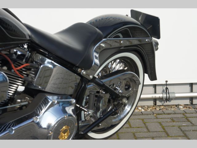 harley-davidson - softail-fatboy-107