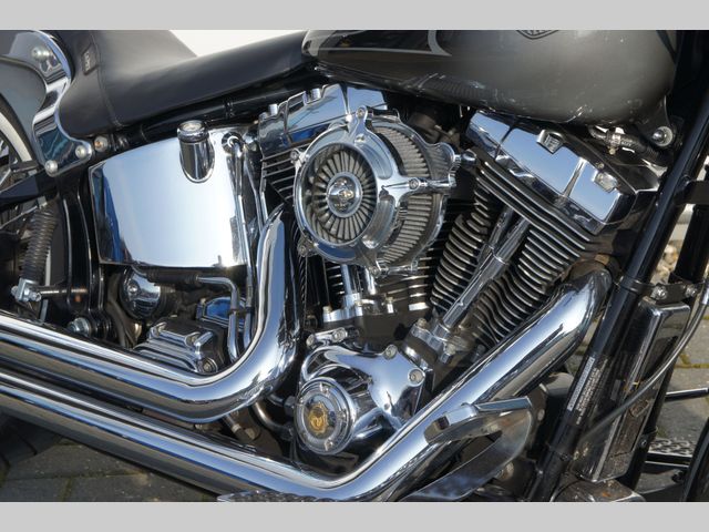 harley-davidson - softail-fatboy-107