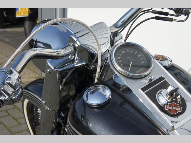 harley-davidson - softail-fatboy-107