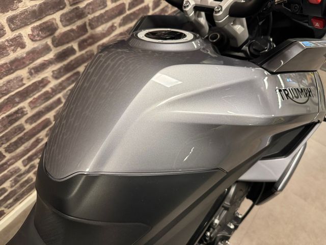 triumph - tiger-sport-660