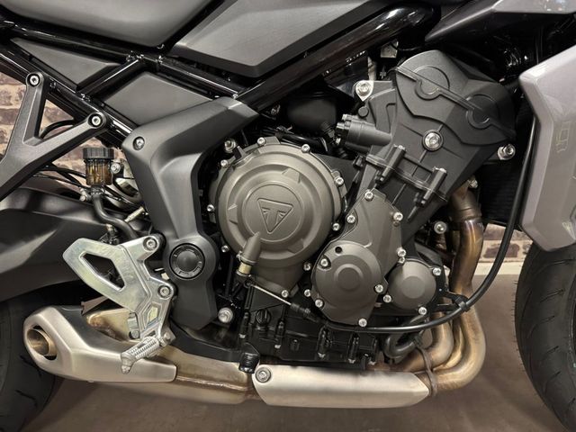 triumph - tiger-sport-660