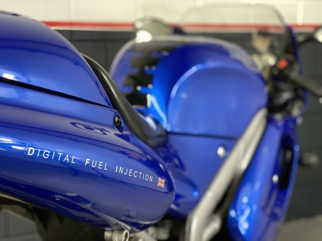 triumph - daytona-955i