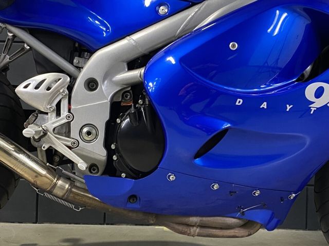 triumph - daytona-955i