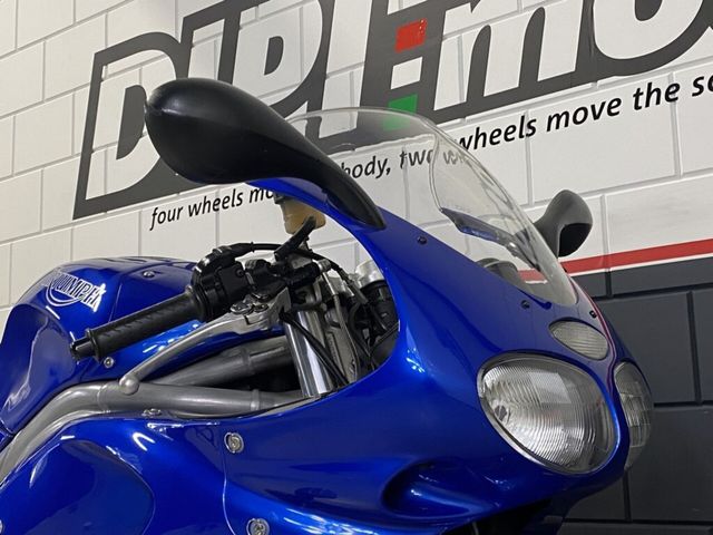 triumph - daytona-955i